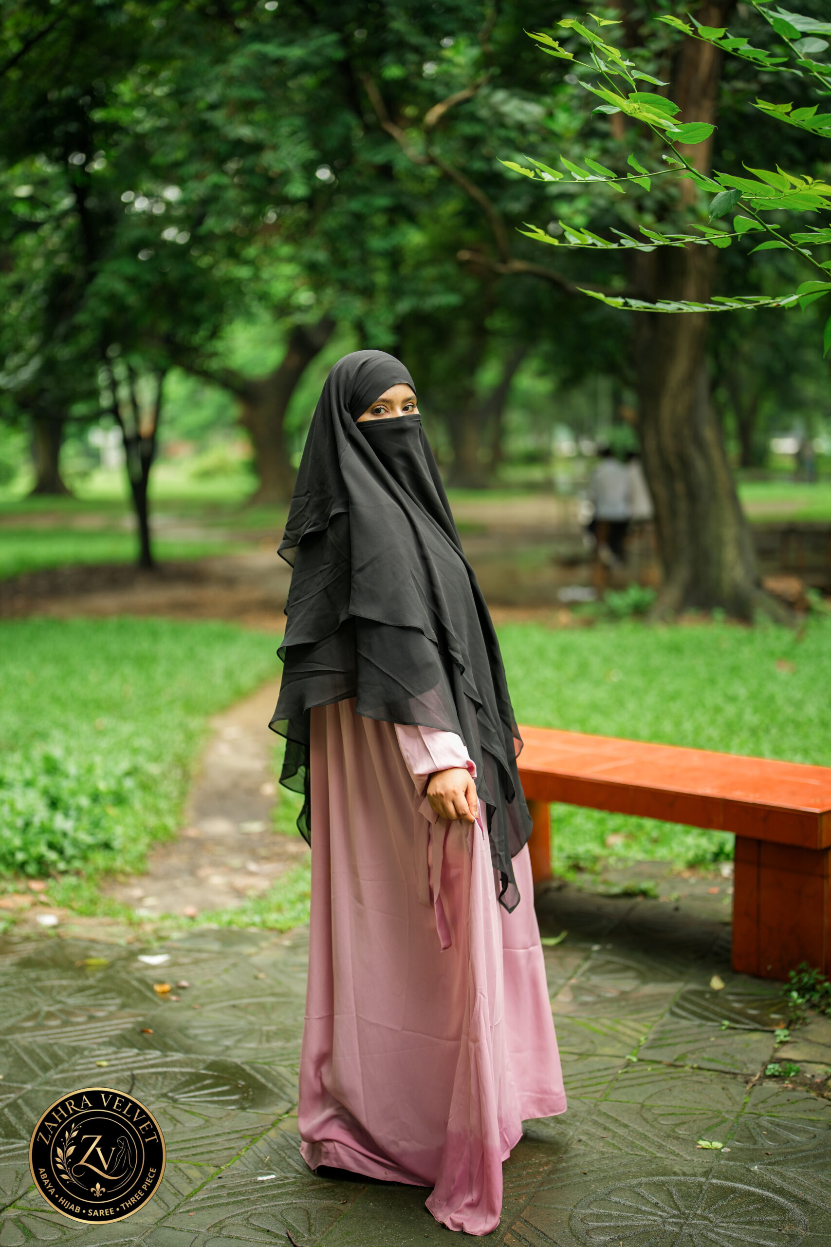 Pink Color Abaya & Black Hijab Combo - Image 3
